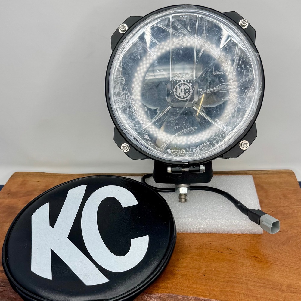 KC HiLiTES Carbon Pod Gravity G7 LED 7in Off-Road Light Part # 96431 Black